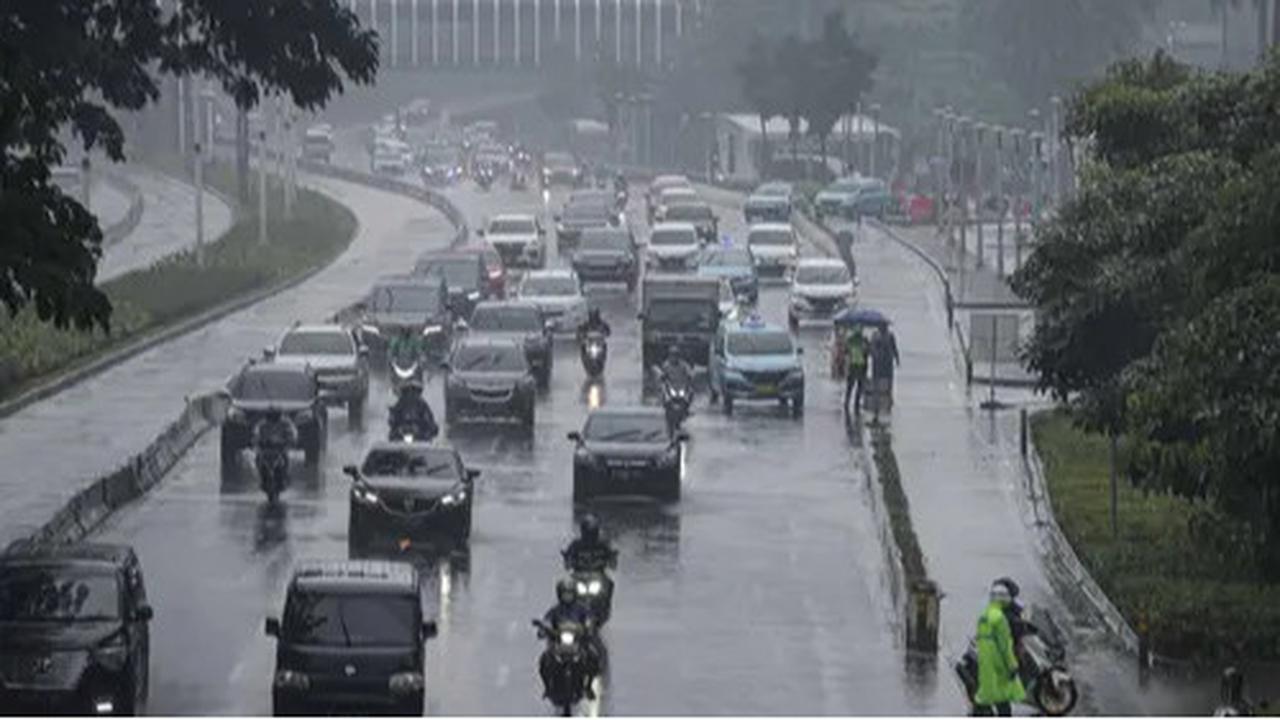 Hujan Lebat Guyur Jakarta Pekan Ini, BMKG Prediksi Cuaca EkstremMasihBerlanjut