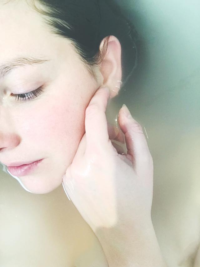 Efek Menggunakan Facial Wash Apel Alami