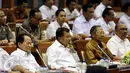 Ketum PMI, Jusuf Kalla saat mengikuti Rapat Dengar Pendapat Umum (RDPU) dengan Komisi IX DPR RI di Jakarta, Rabu (8/2). Rapat tersebut DPR Khusunya Komisi IX meminta pendapat Ketua Umum PMI mengenai RUU Kepalangmerahan. (Liputan6.com/Johan Tallo)