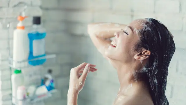 10 Cara Mengatasi Rambut Rusak yang Bisa Dilakukan di Rumah, Dijamin Efektif dan Makin Indah!