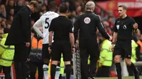 Wikipedia Wasit MU Vs Liverpool Dijahili