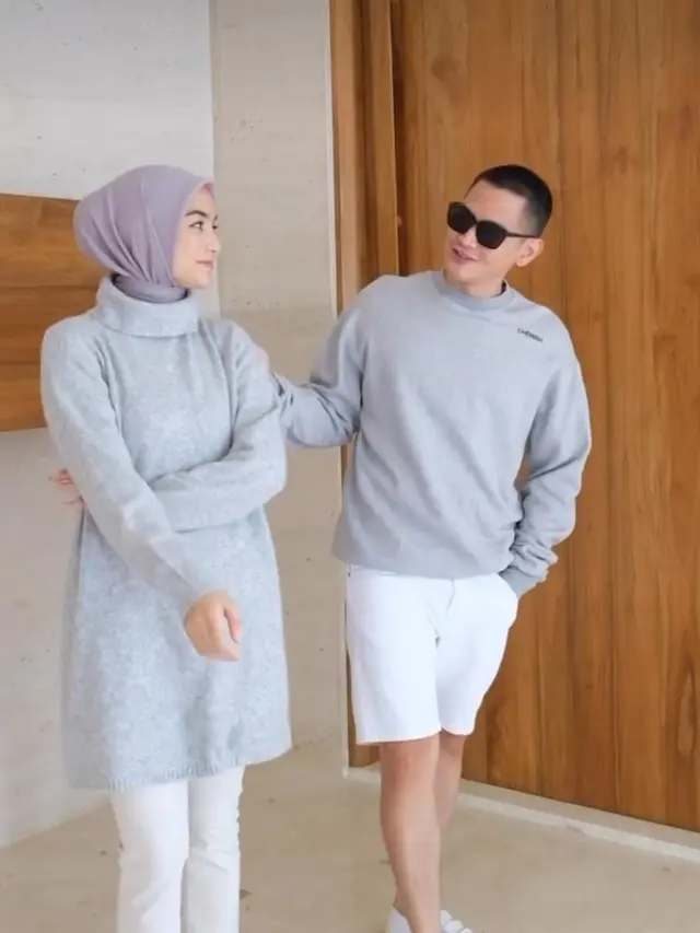 Inspirasi Outfit Couple Ala Citra Kirana dan Rezky Aditya