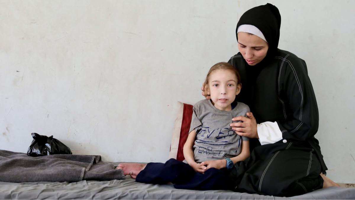 Gadis Kecil di Gaza: 'Saya Dulu Suka Bercermin dan Swafoto, Tapi Sekarang Saya Benci Melihat Diri Sendiri. Ini Bukan Saya'