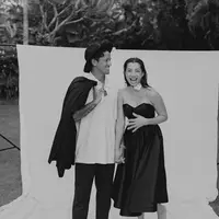 Jennifer dan Irfan Bachdim terlihat mesra [instagram/jenniferbachdim]