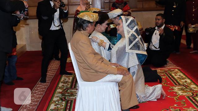 [Bintang] Pernikahan Chikita Meidy