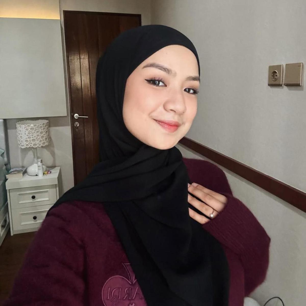 Memilih Menunda Karier Musik demi Kuliah Kedokteran, Intip Profil Nashwa Zahira