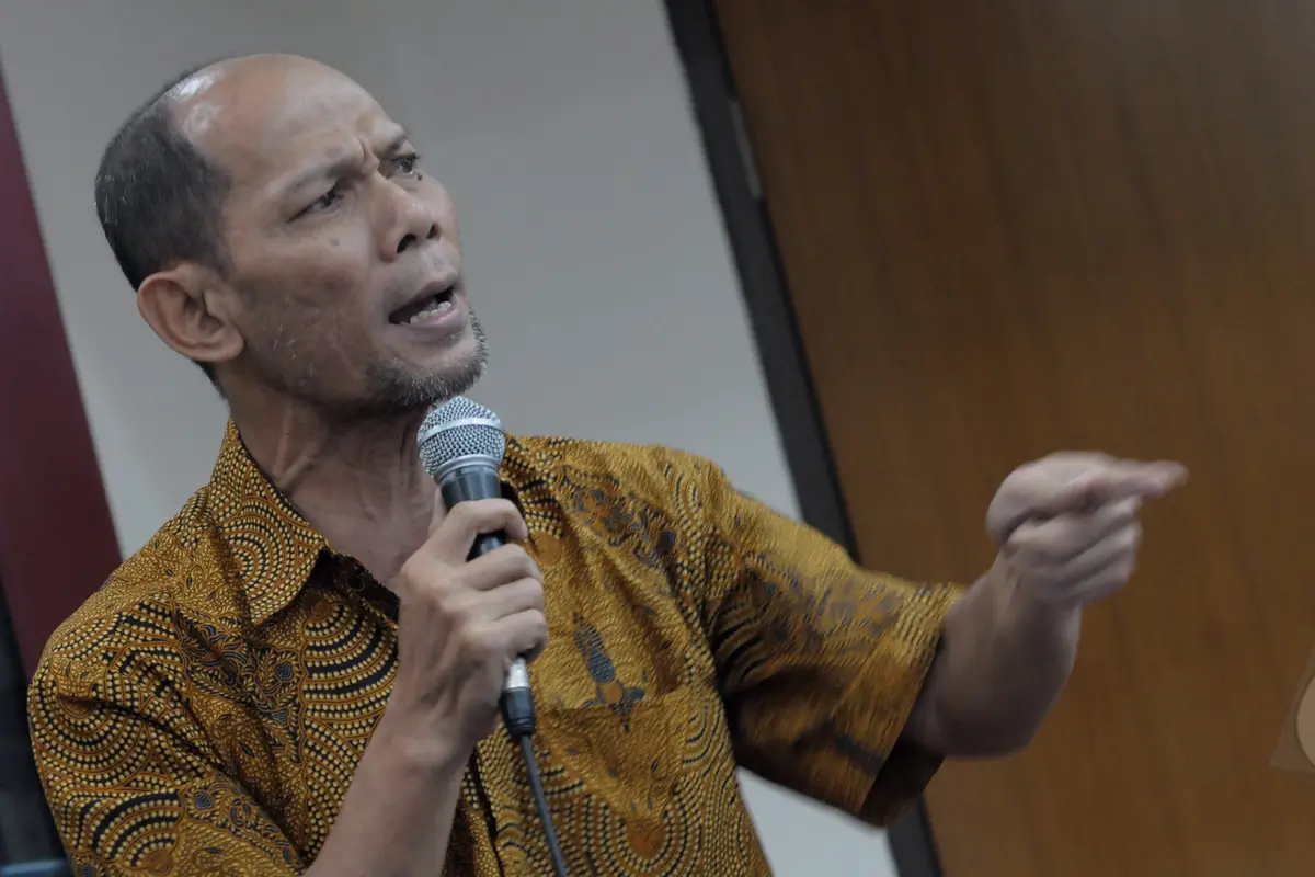 Diskusi Rupiah Terpuruk dan Dampaknya bagi Perekonomian Indonesia