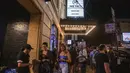 Penonton konser menunggu Green Day tampil di Metro, Chicago, Amerika Serikat, 29 Juli 2022. (Photo by Amy Harris/Invision/AP)