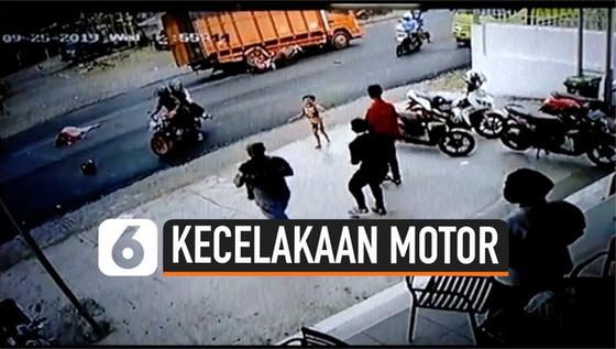 VIDEO: Detik-Detik Pemotor Kecelakaan Saat Handle Gas Ditarik Anaknya