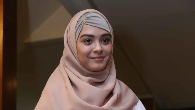 [Bintang] Vebby Palwinta