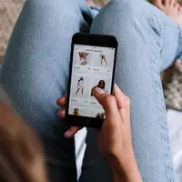 Ilustrasi jualan online | Pexels