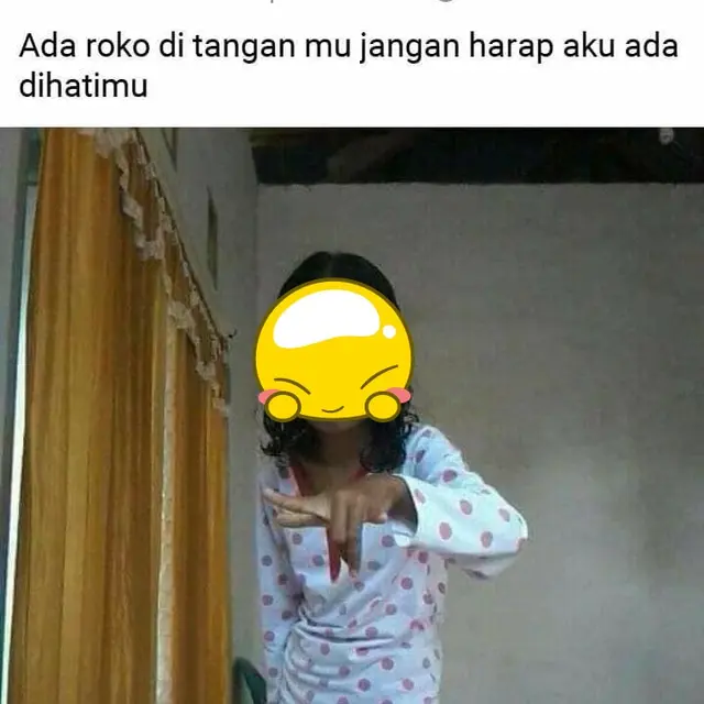 6 Status Facebook tentang Percintaan Ini Bikin Ngakak,