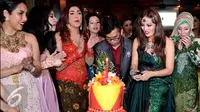 Pesta Ulangtahun Bergaya India, Fifie Buntaran Dapat Kado Berlian