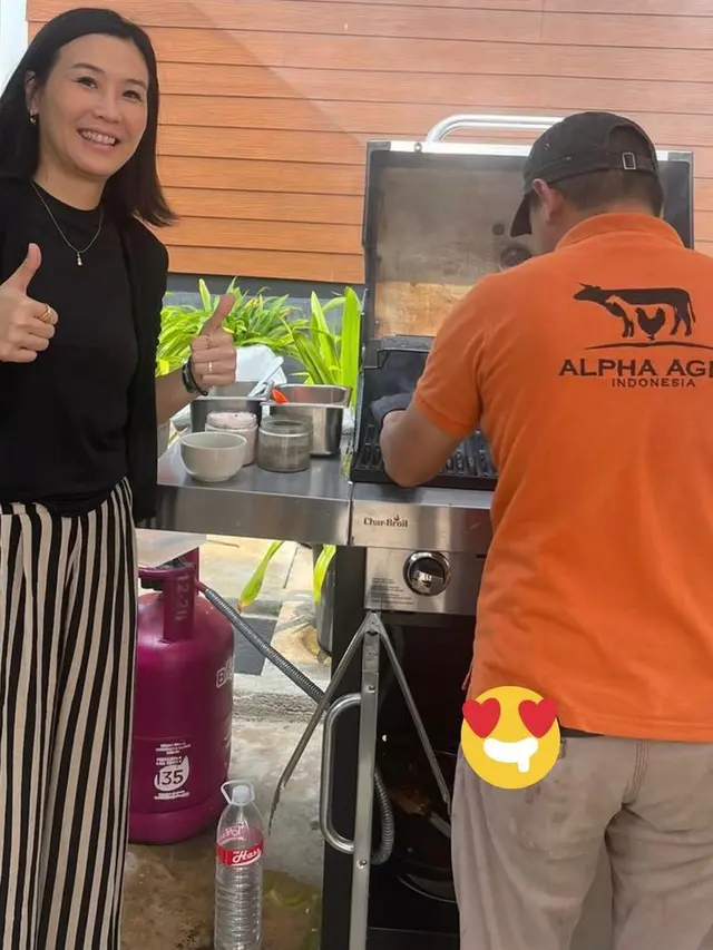 Veronica Tan Setelah 8 Tahun Bercerai. [@veronicatan_official]