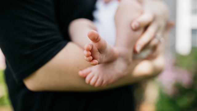 Ilustrasi Ibu Menyusui