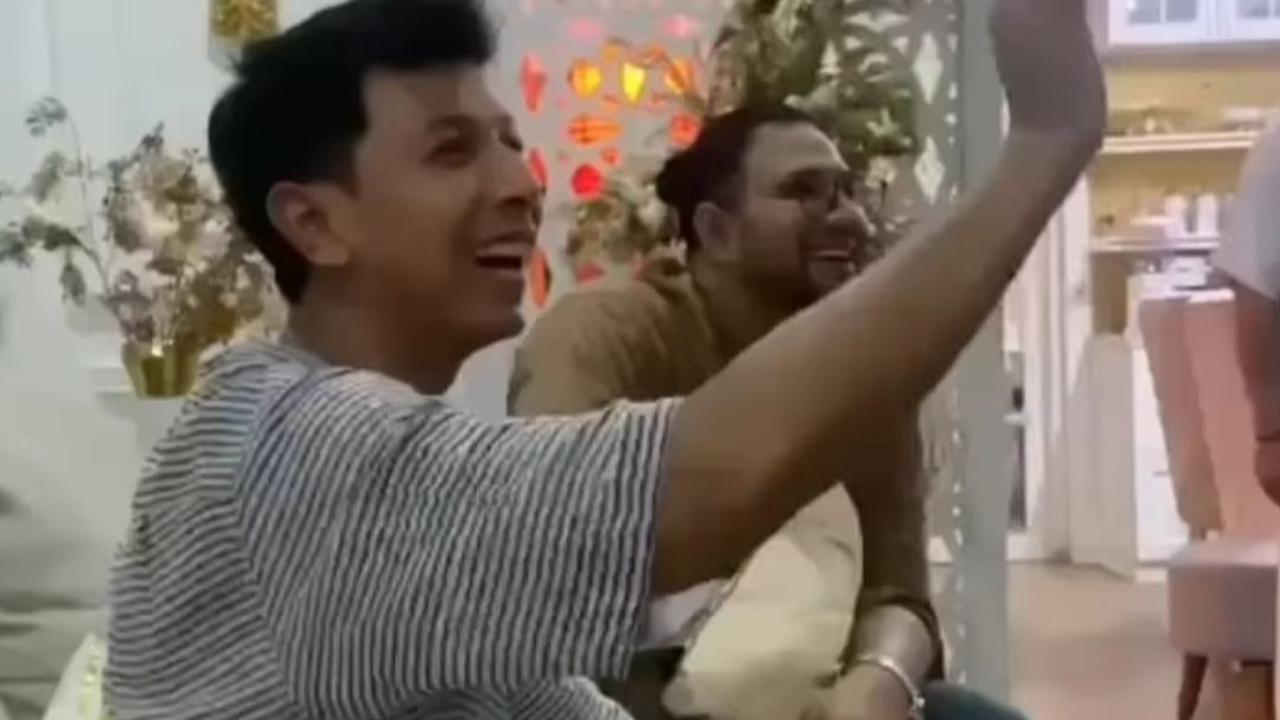 Kehadiran Ammar Zoni menjadi sorotan netizen. Mereka menuliskan berbagai komentar.<br>