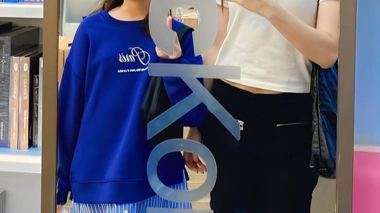 Beberapa Potret OOTD Bilqis Khumairah Anak Ayu Ting Ting Saat Berlibur di Korea
