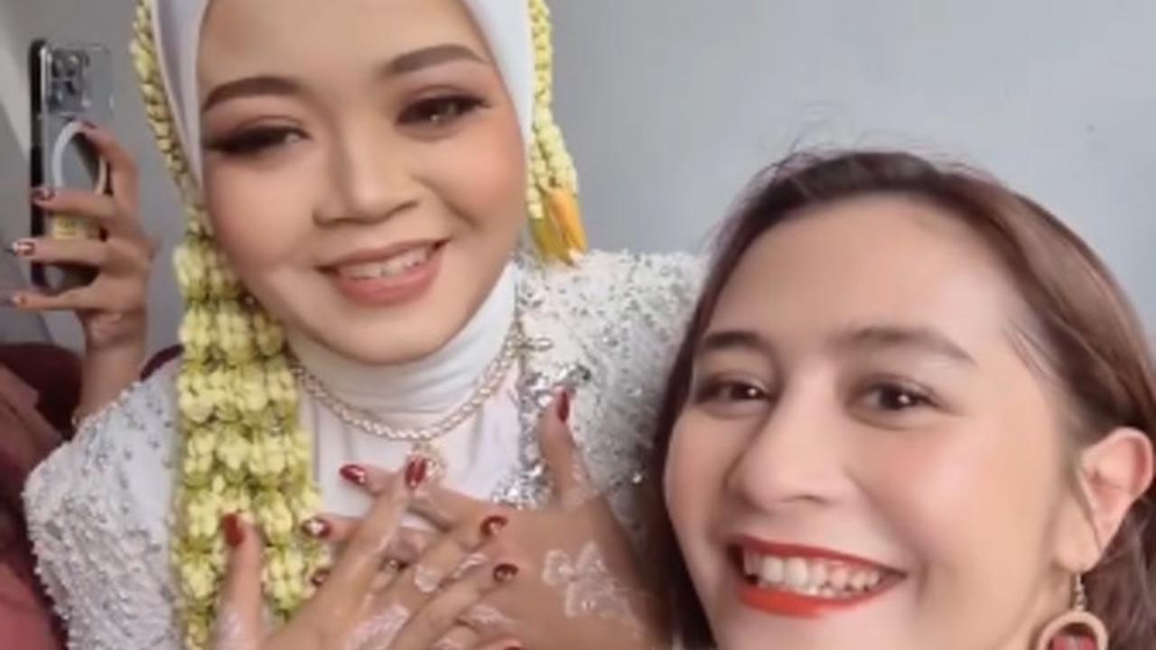 Potret Prilly Latuconsina Jadi Pengiring Pengantin di Nikahan Fans, Banjir Pujian