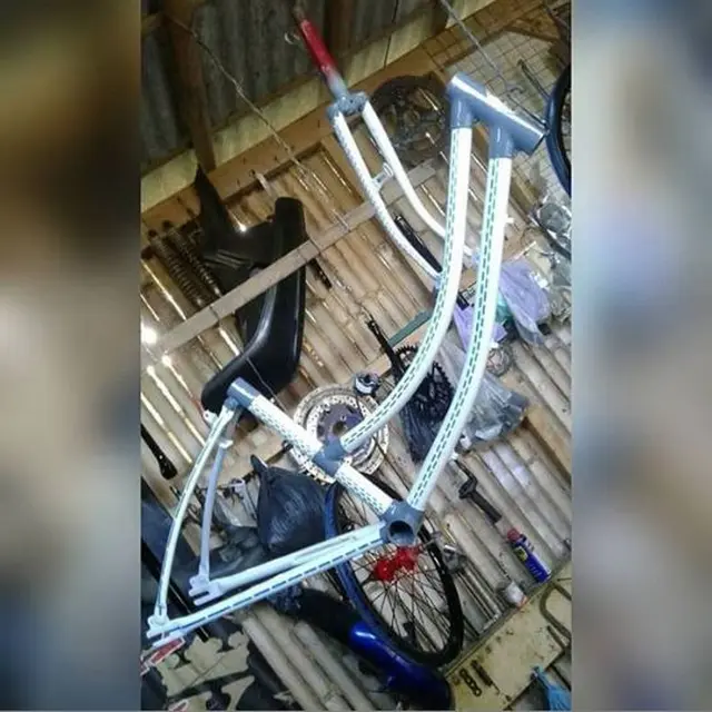 7 Cara Orang Perbaiki Sepeda Ini Anti-Mainstream, Kocak