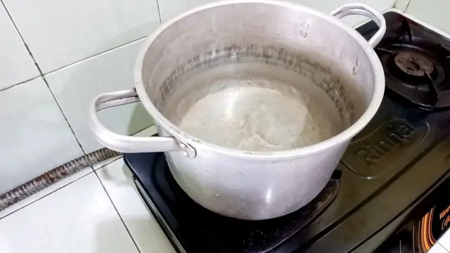 Cara Rebus Kikil Agar Tetap Empuk dan TIdak Amis Tanpa Dipresto, Hanya 30 Menit