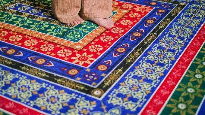Desain karpet daur ulang