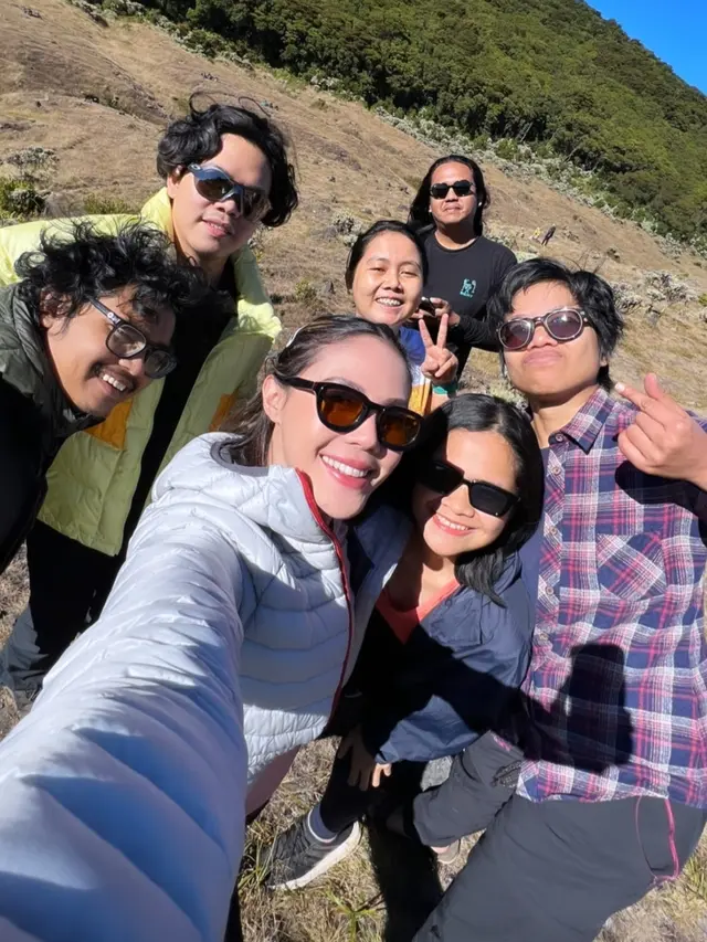 Della Dartyan di Gunung Gede Pangrango