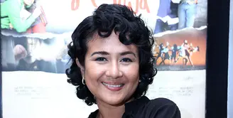 Dedikasi selama 40 tahun dalam industri film, Ria Irawan membuat film anti mainstream. (Nurwahyunan/Bintang.com)
