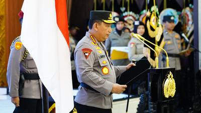 17 Perwira Tinggi Polri Pecah Bintang, Staf Mendagri jadi Berpangkat Inspektur Jenderal