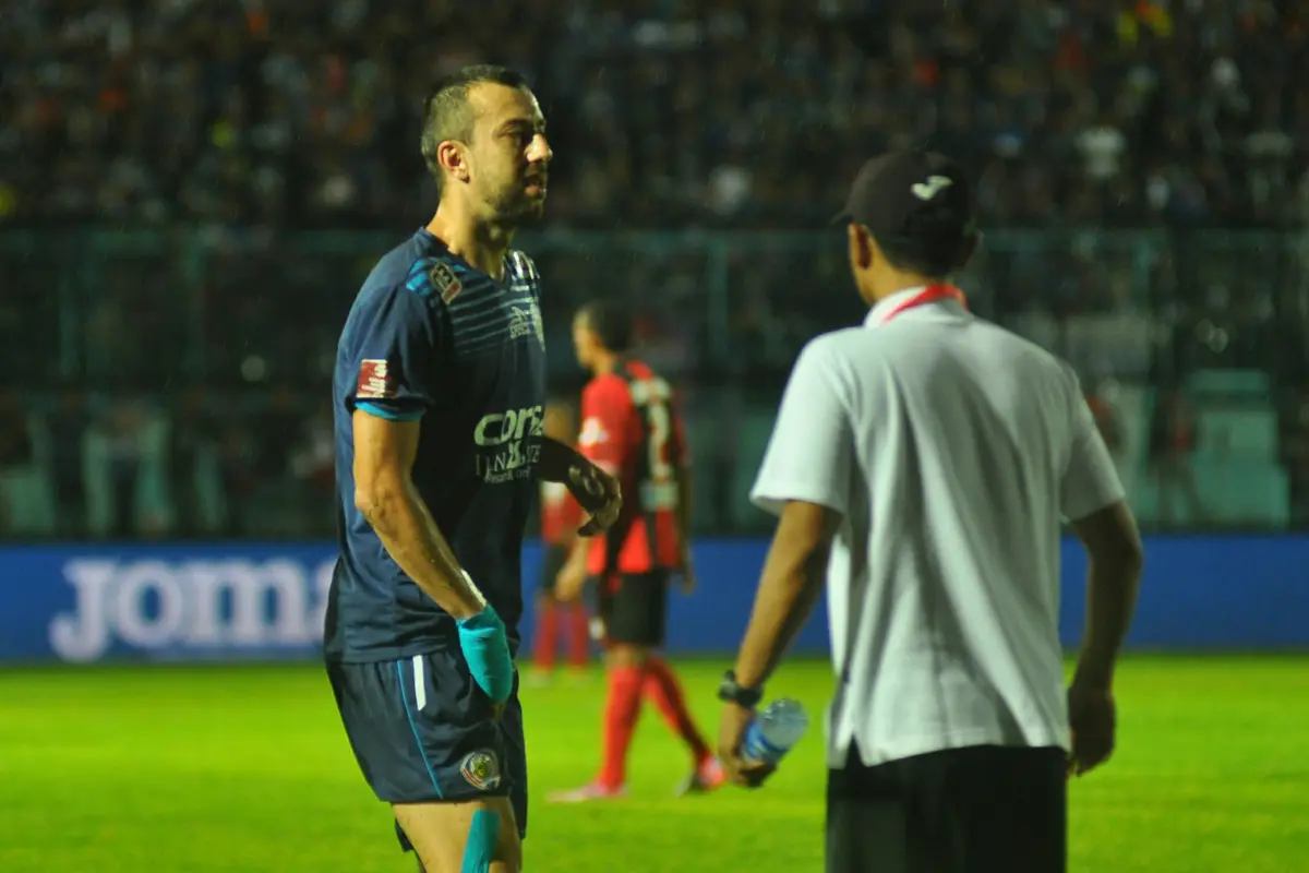 Arema Cronus