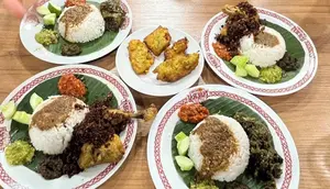 15 Rekomendasi Tempat Makan Viral di Kemang 2026, dari Warung Kaki Lima Legendaris sampai Kafe Estetik