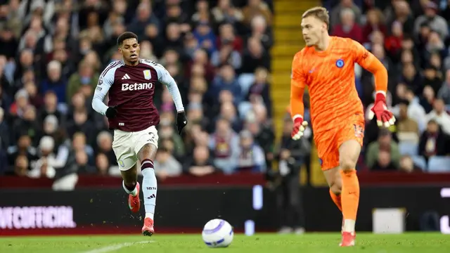 Marcus Rashford, Aston Villa