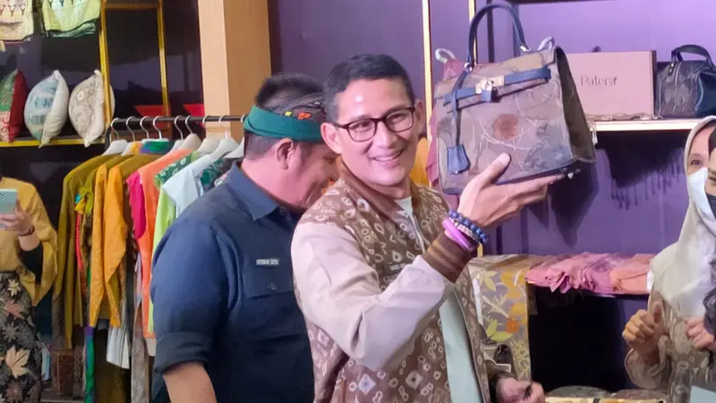 Resmikan Beli Kreatif Sumsel, Sandiaga Uno Kenalkan Rojali dan Rogana