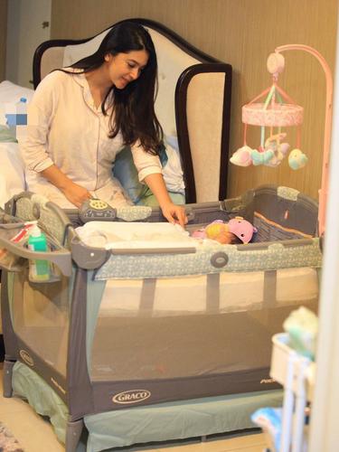 Baby Raqeema Anak Nabila Syakieb Yang Sudah Cantik Sejak Lahir News Entertainment Fimela Com