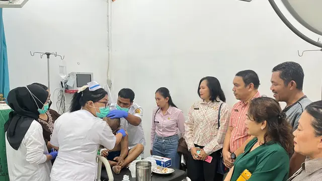 Keji! Bocah 7 Tahun di Sidikalang Disiksa 'Mamak Tua': Kepala Dibenturkan hingga Bibir Dibakar