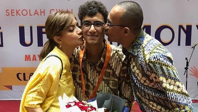 Najwa Shihab Dapat Surat Menyentuh Dari Putranya Yang Baru Lulus Sma Lifestyle Liputan6 Com