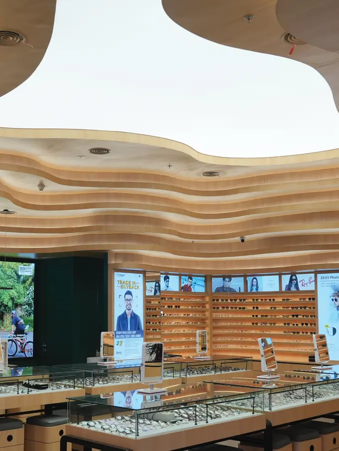 Optik Tunggal Hadirkan Gerai Bernuansa River of Sight di Gandaria City