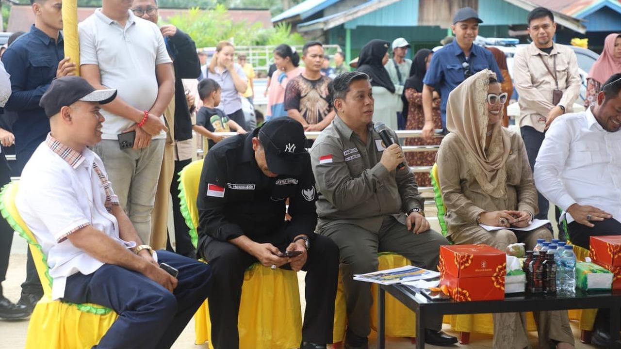 Pj Gubernur Kaltim Tinjau Ruas Jalan Nasional Jalur Kukar-Kubar