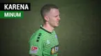 Berita video kiper klub Jerman MSV Duisburg, Mark Flekken, kebobolan karena minum di dalam gawangnya.