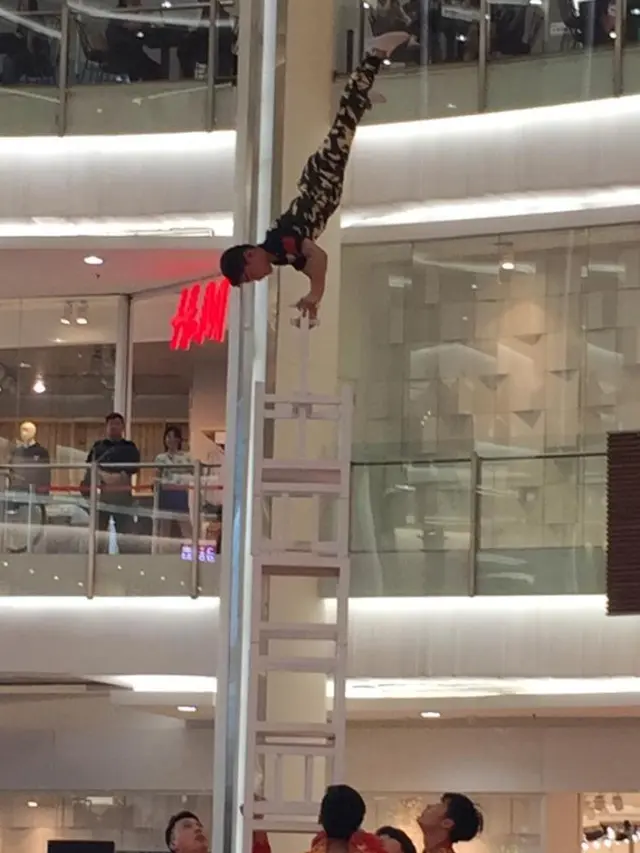 Ragam Acara Imlek di Emporium Pluit Mall