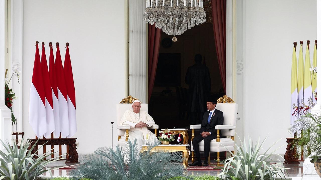 VIDEO: Jokowi Terima Paus Fransiskus di Istana, Ungkap Pesan Perdamaian Konflik Dunia