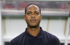 Pelatih kepala Timnas Indonesia, Patrick Kluivert saat laga FIFA Matchday melawan Chinese Taipei di Stadion Gelora Bung Tomo (GBT), Surabaya, Jumat (05/09/2025). (Bola.com/Abdul Aziz)