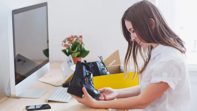 Sering Belanja Online? Begini Cara Mudah dan Praktis Bayar Pakai COD