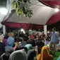 Kedatangan Sandiaga Uno ke Cirebon menuai berbagai polemik hingga penolakan dari Pondok Buntet Pesantren Cirebon. Foto (Liputan6.com / Panji Prayitno)