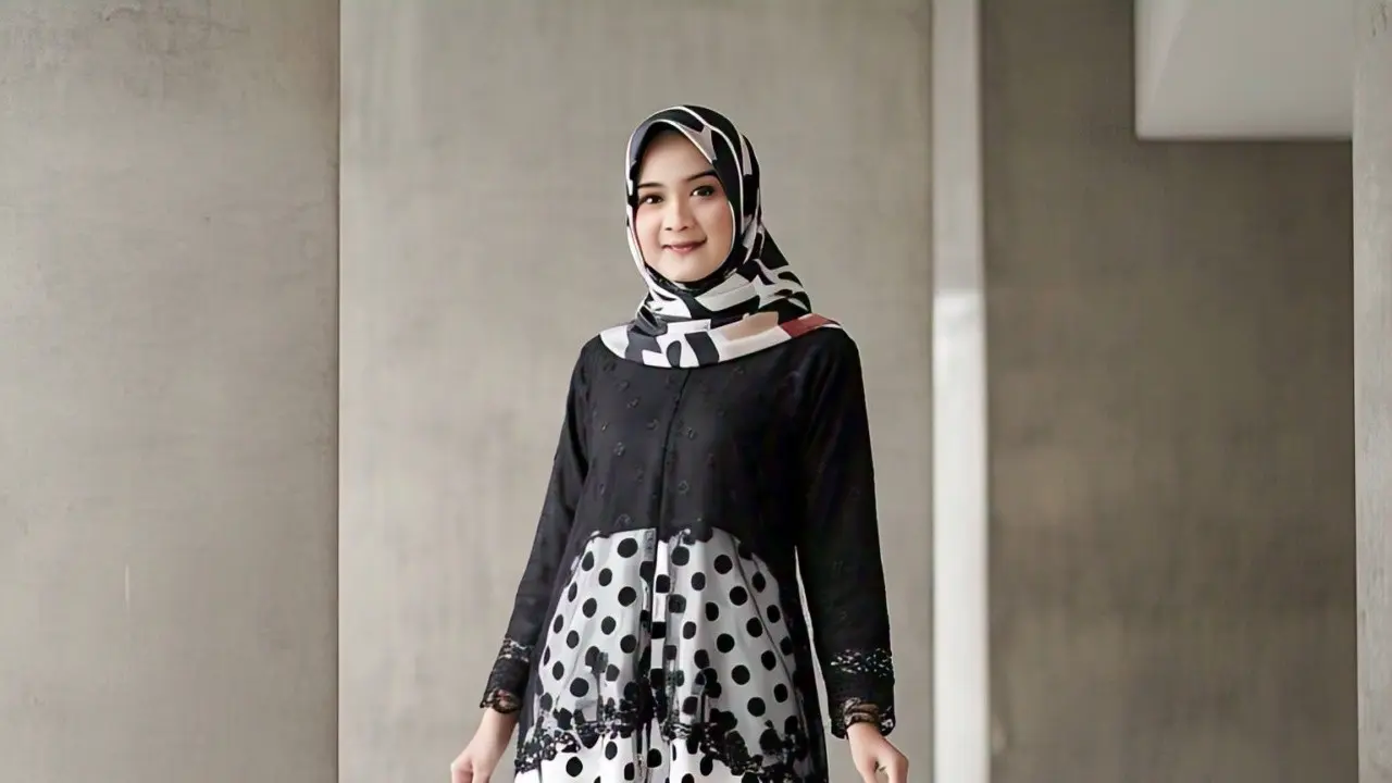5 Model Gamis Motif Polkadot untuk Gaya Retro hingga Kasual