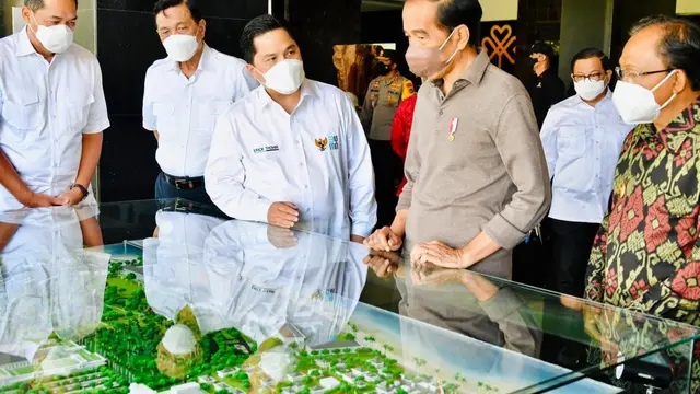 Menteri BUMN Erick Thohir mendampingi Presiden Jokowi dalam groundbreaking Rumah Sakit (RS) Internasional Bali