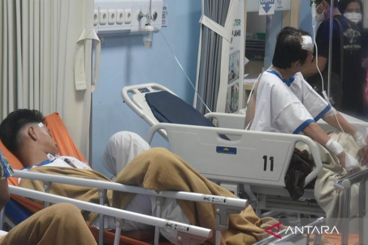 Mensos Tinjau Korban Ledakan SMAN 72 Jakarta, Pastikan Pemulihan Trauma Berkelanjutan
