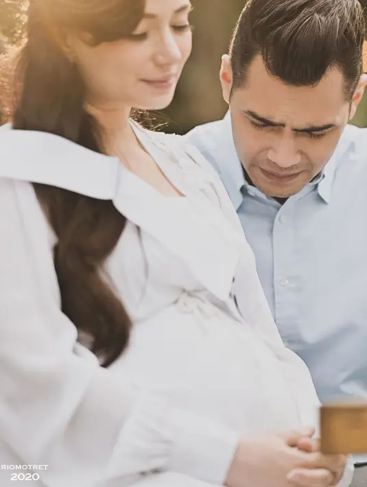 Asmirandah dan Jonas Rivanno (Instagram/asmirandah89)