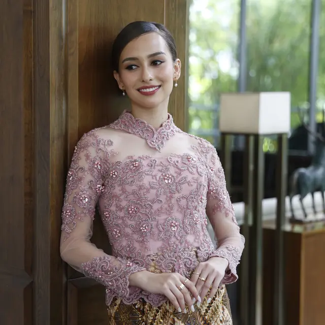 [Fimela] Anna Jobling