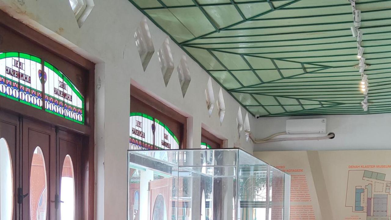 Umumnya, kehidupan orang Kalang sangat teratur dan makmur. Banyak keturunannya yang sukses menjadi wirausahawan.