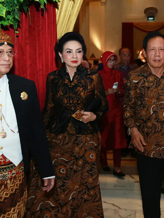 Turut hadir Kepala BIN Purn Sutiyoso beserta istri. (Deki Prayoga/Bintang.com)